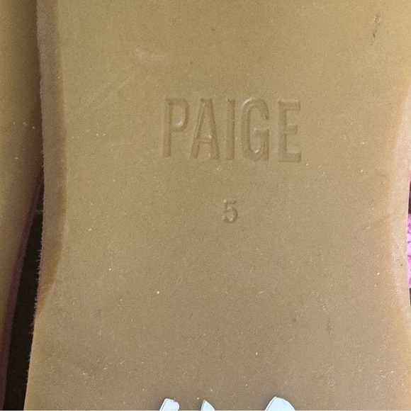 Paige Drew Sandal in Fuchsia - Picture 10 of 12